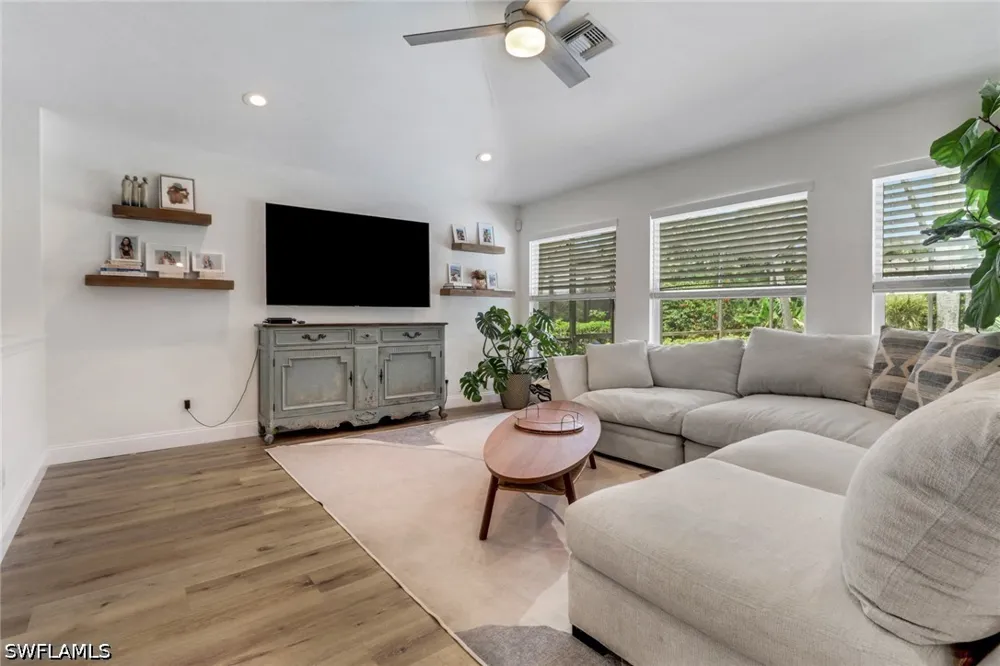 Burnt Sienna Circle Naples, FL 34109