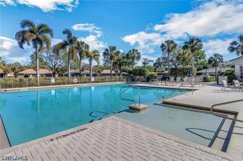 Burnt Sienna Circle Naples, FL 34109