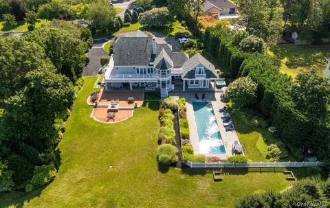 1 Pembroke Drive