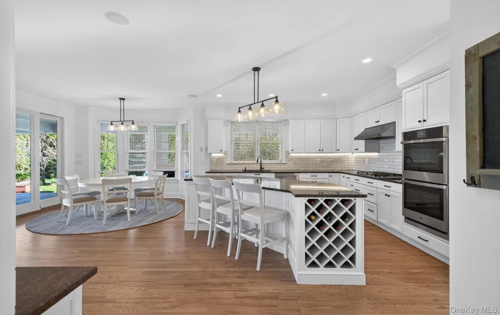 1 Pembroke Drive Glen Cove, NY 11542