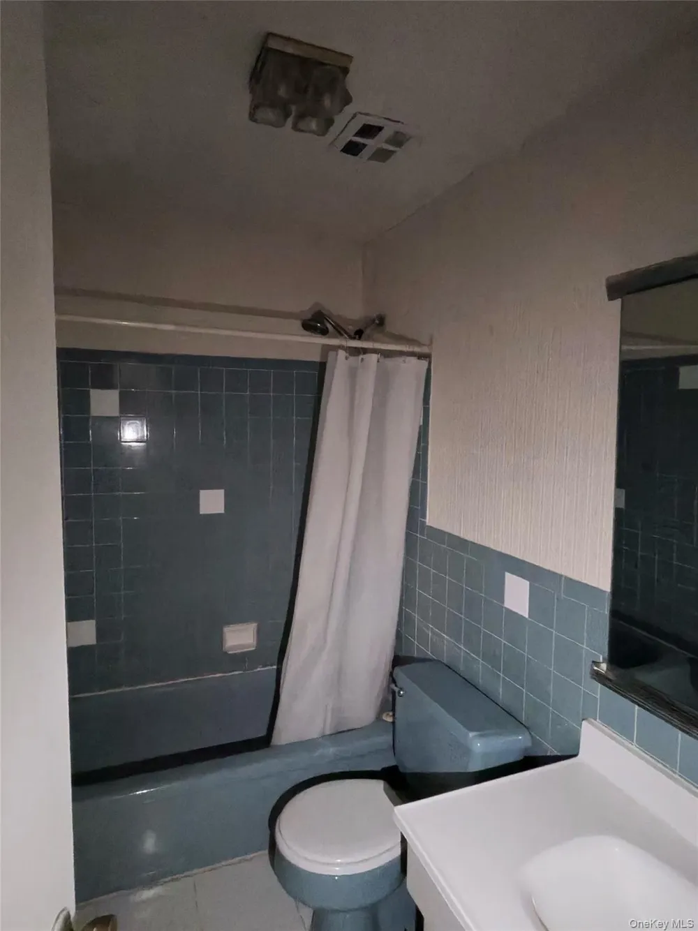 285 Sneden Place #285 Spring Valley, NY 10977