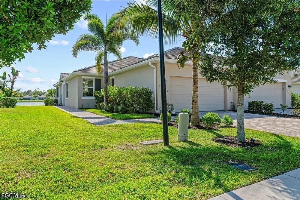 Lemongrass Drive Fort Myers, FL 33916