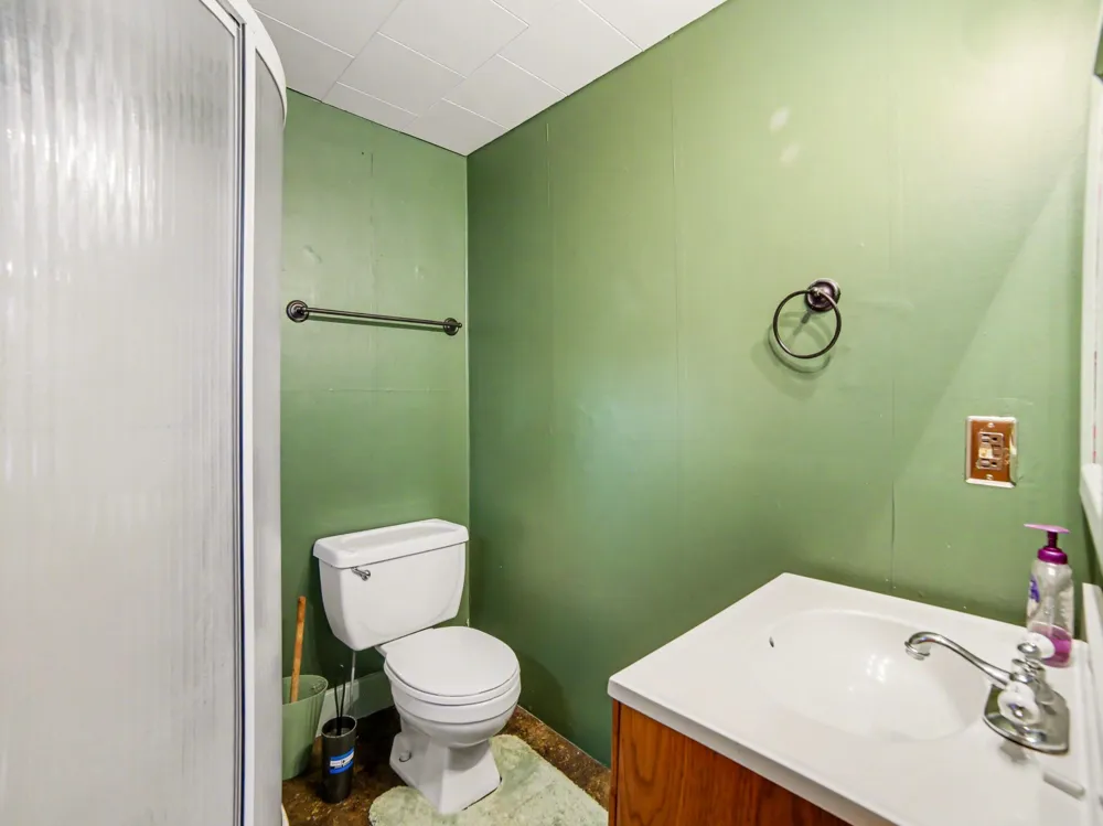 268 W Shelby Road Shelby, MI 49455