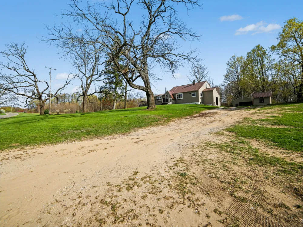 268 W Shelby Road Shelby, MI 49455