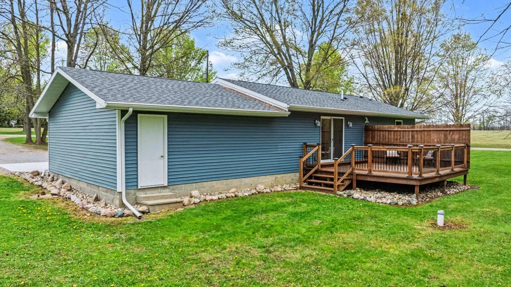 1301 18 1/2 Mile Road Tekonsha, MI 49092