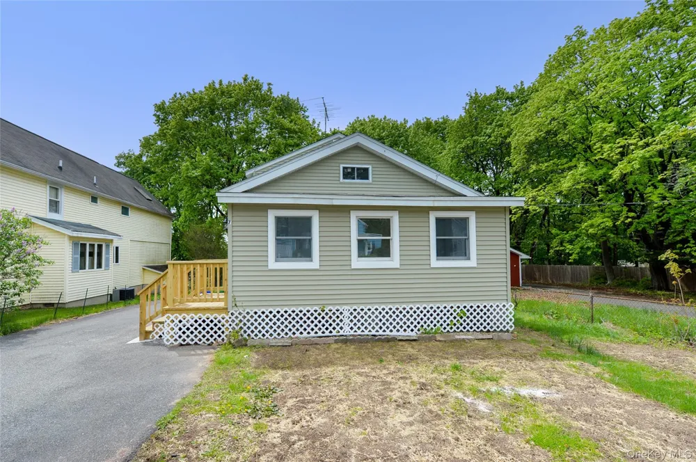 7 Pioneer Avenue Suffern, NY 10901