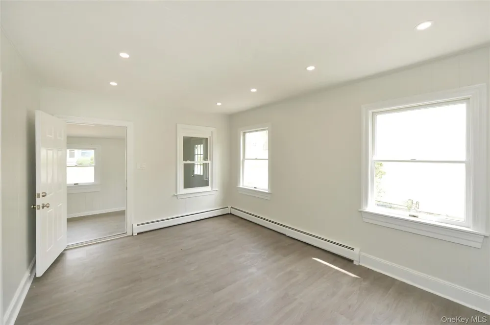 7 Pioneer Avenue Suffern, NY 10901