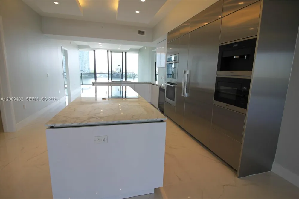 5000 Island Estates Dr #606 Aventura, FL 33160