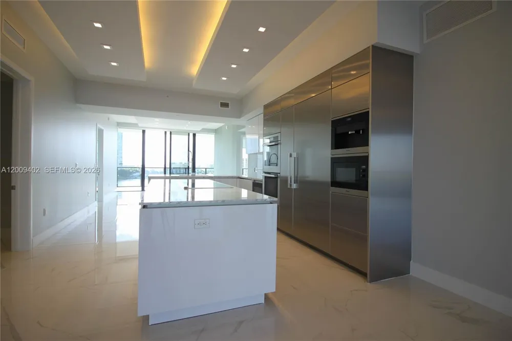5000 Island Estates Dr #606 Aventura, FL 33160