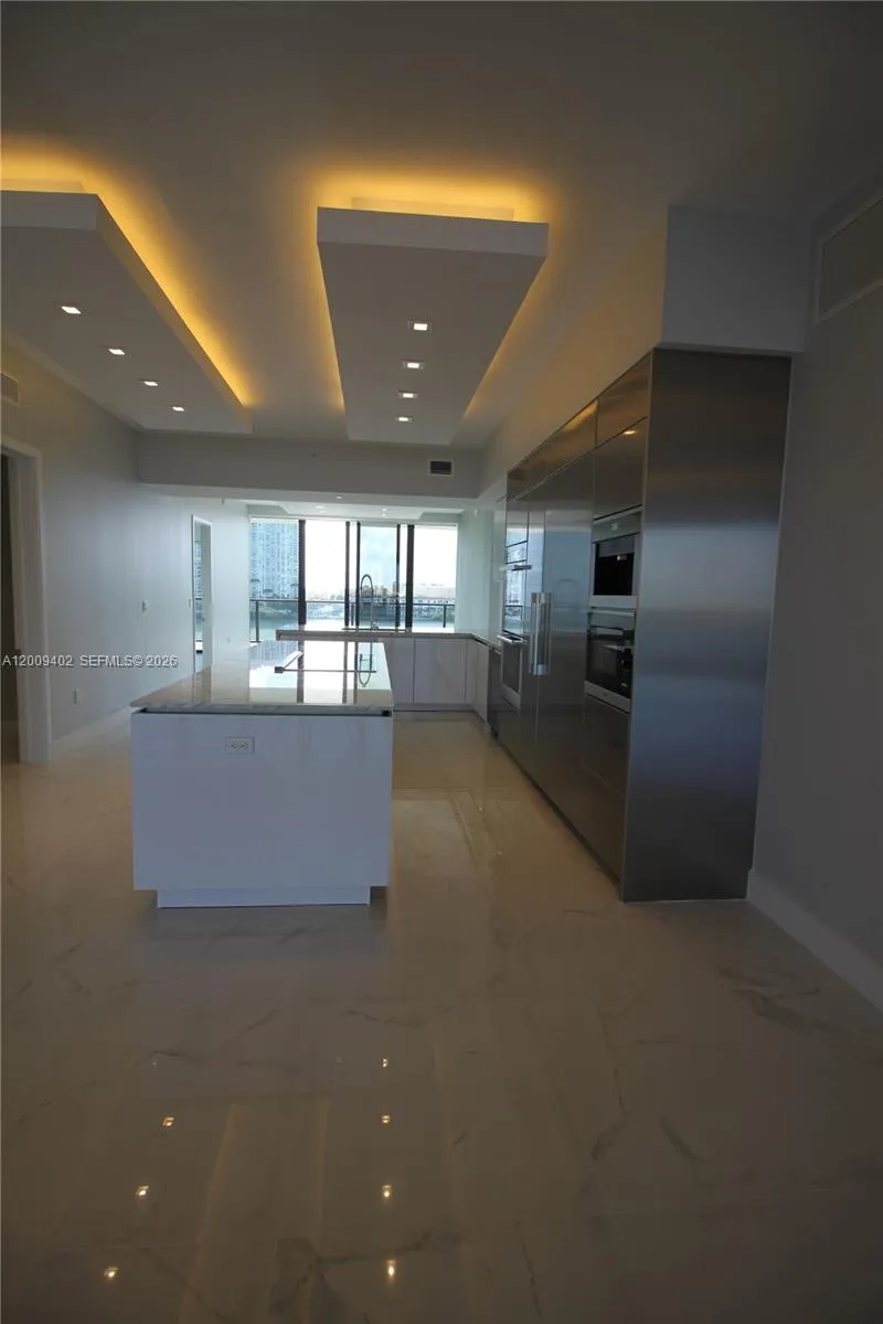 5000 Island Estates Dr #606 Aventura, FL 33160