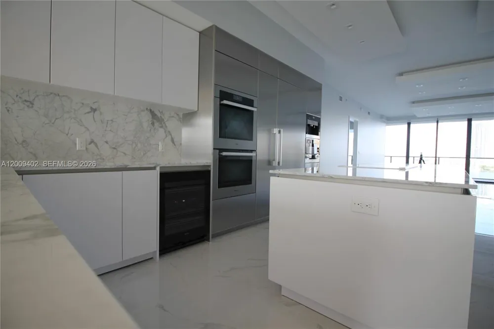 5000 Island Estates Dr #606 Aventura, FL 33160