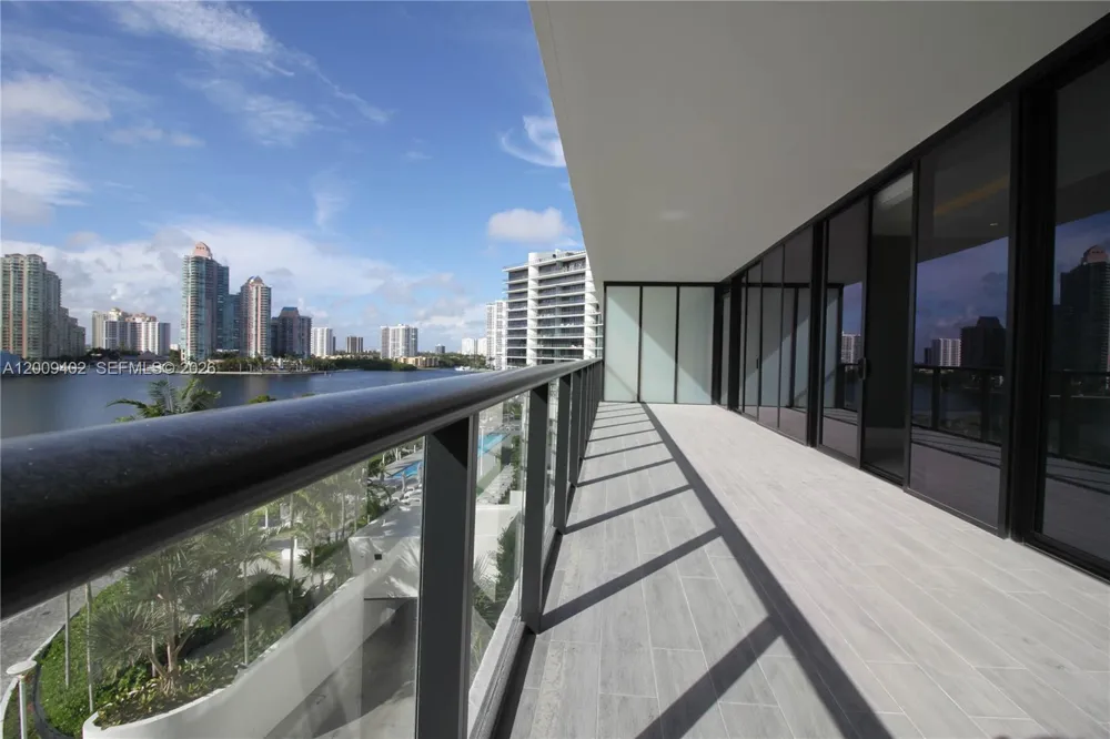 5000 Island Estates Dr #606 Aventura, FL 33160