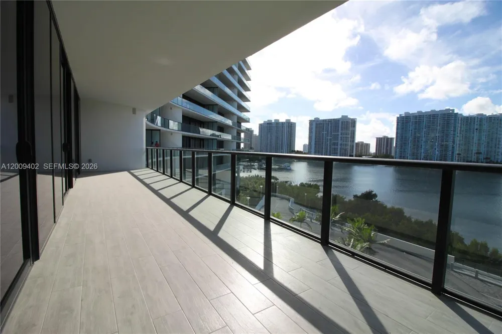 5000 Island Estates Dr #606 Aventura, FL 33160