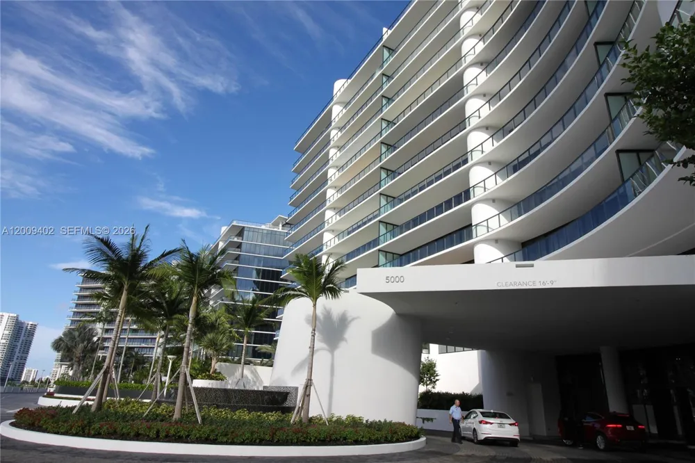 5000 Island Estates Dr #606 Aventura, FL 33160