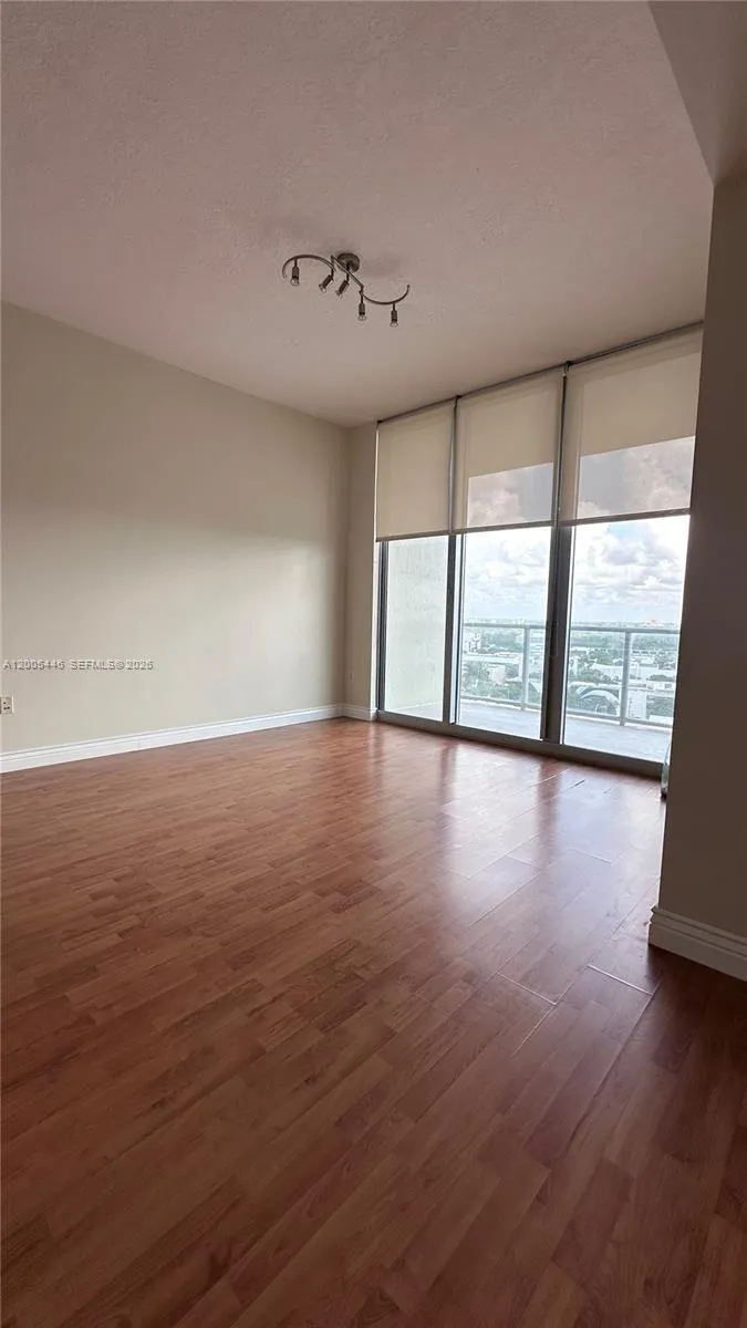 3470 E Coast Ave #H1503 Miami, FL 33137