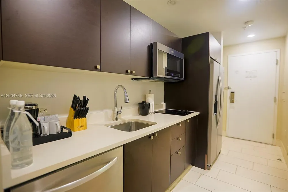 5300 NW 87th Ave #311 Doral, FL 33178