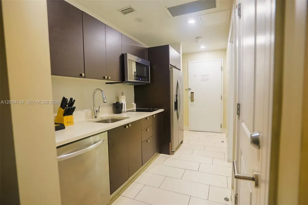 5300 NW 87th Ave #311 Doral, FL 33178