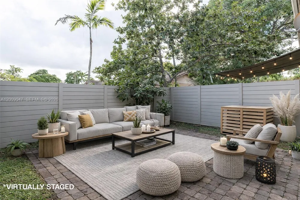 59 SE 3rd Ave #59 Hallandale Beach, FL 33009