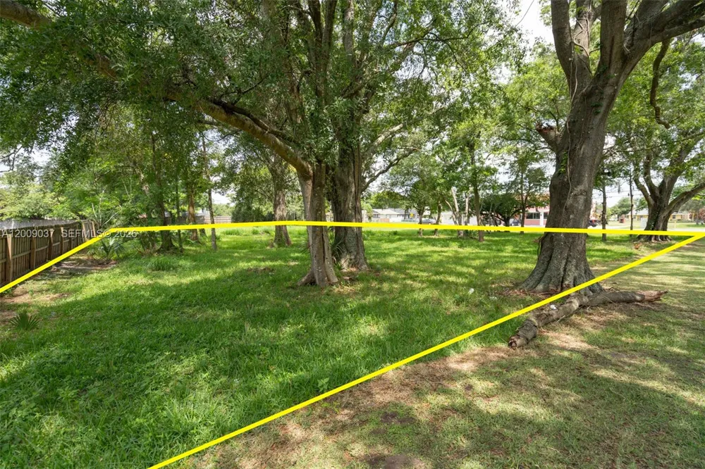 5574 Old Cheney Highway Orlando, FL 32807