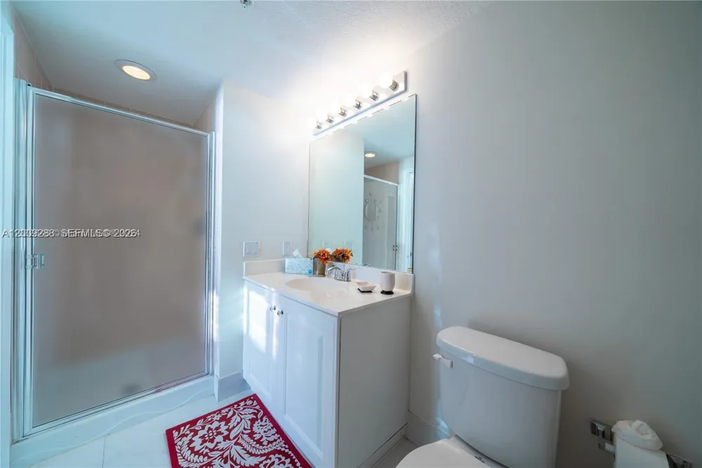 18100 Bay Rd #504 Sunny Isles Beach, FL 33160