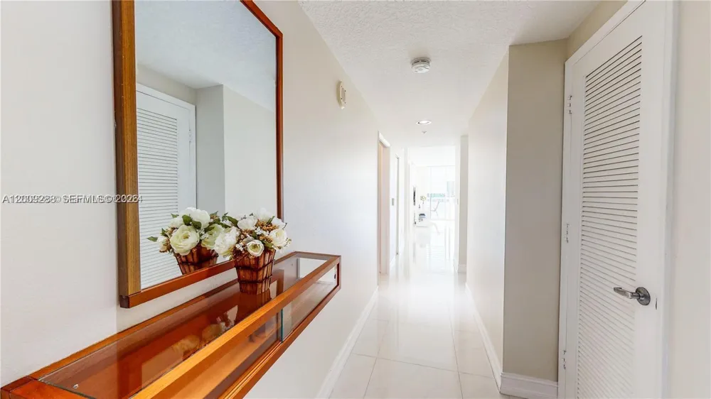 18100 Bay Rd #504 Sunny Isles Beach, FL 33160