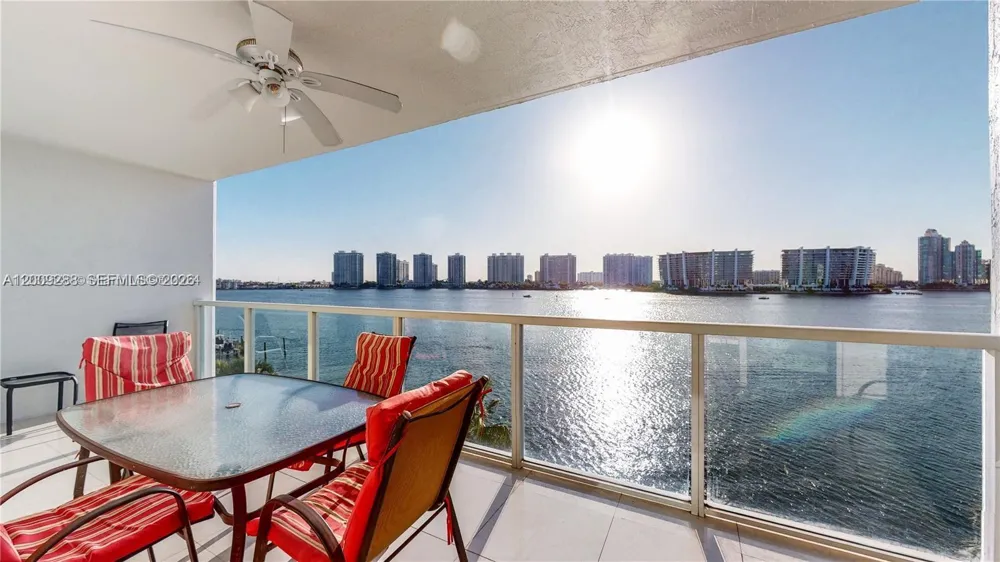 18100 Bay Rd #504 Sunny Isles Beach, FL 33160