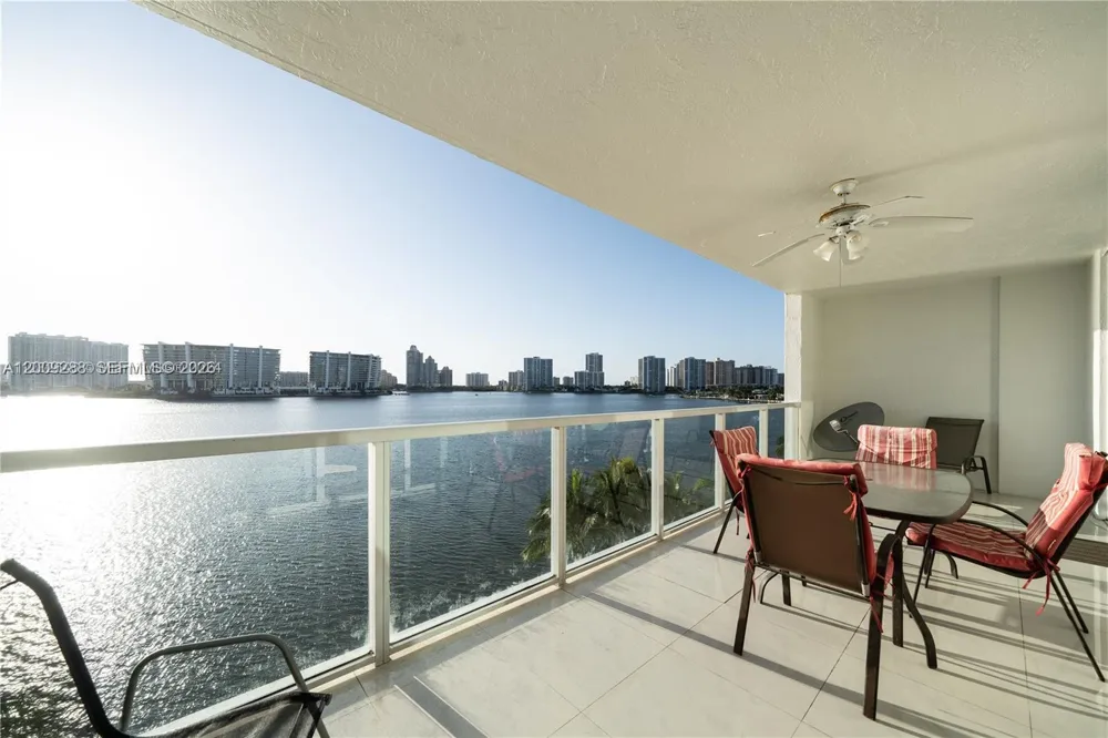 18100 Bay Rd #504 Sunny Isles Beach, FL 33160