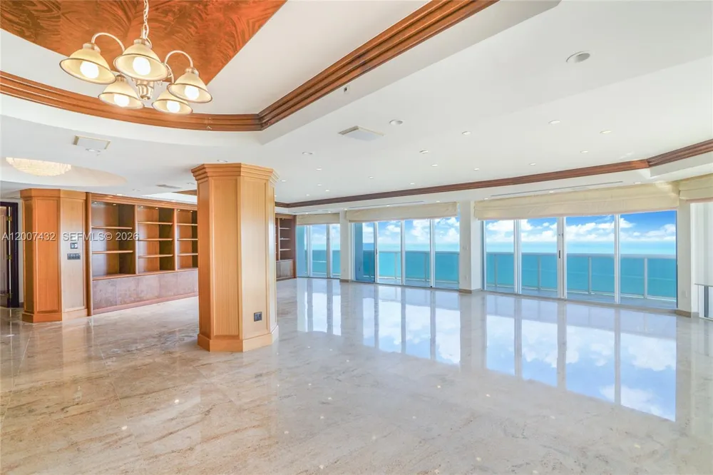 9601 Collins Ave #T4 Bal Harbour, FL 33154