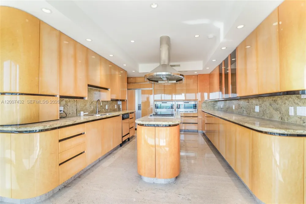 9601 Collins Ave #T4 Bal Harbour, FL 33154