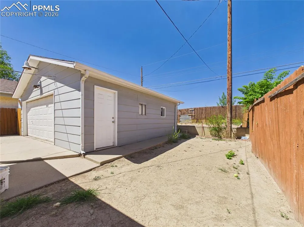 1213 E 13th Street Pueblo, CO 81001