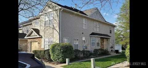405 Cobblestone Court