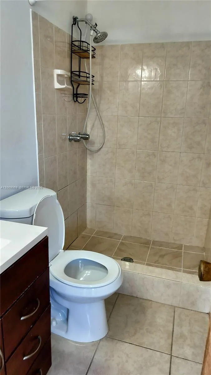 3057 Lake June Blvd.` Lake Placid, FL 33852