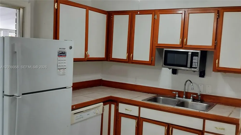 3057 Lake June Blvd.` Lake Placid, FL 33852