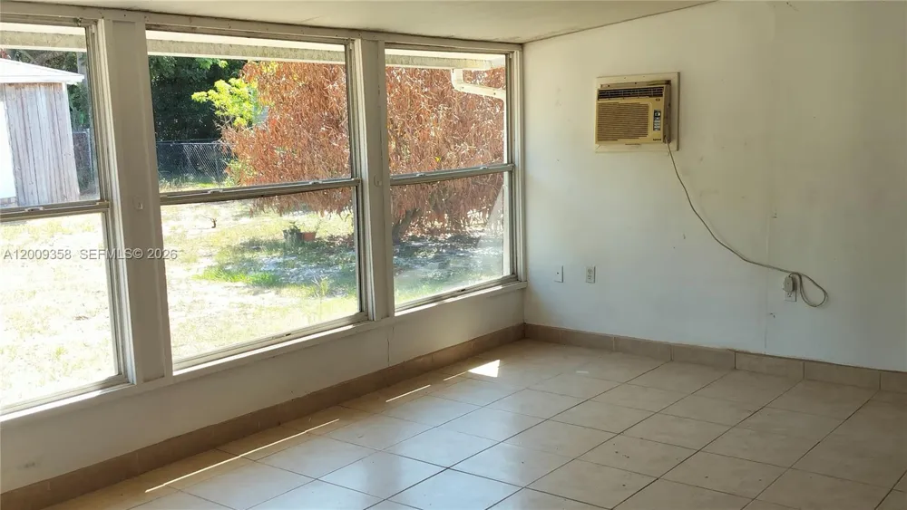 3057 Lake June Blvd.` Lake Placid, FL 33852