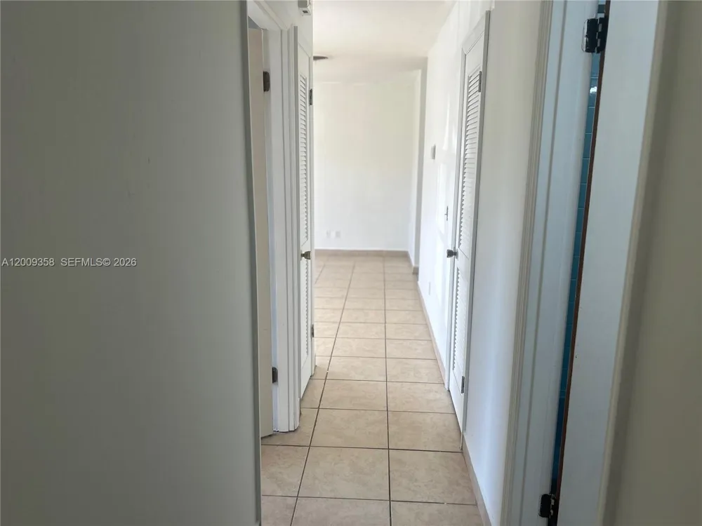 3057 Lake June Blvd.` Lake Placid, FL 33852