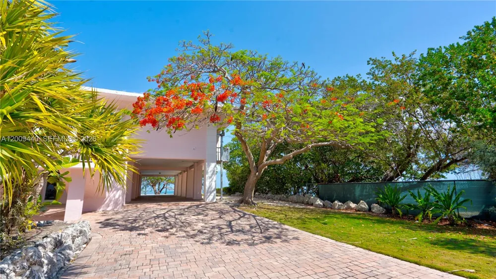 1101 Mastic Street Islamorada, FL 33036
