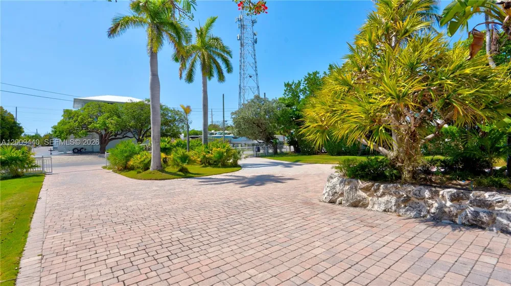 1101 Mastic Street Islamorada, FL 33036