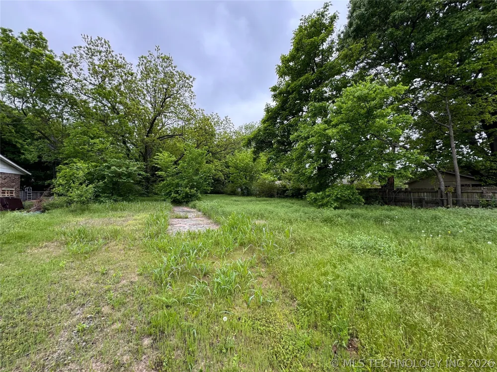 504 SE 4th Street Wagoner, OK 74467