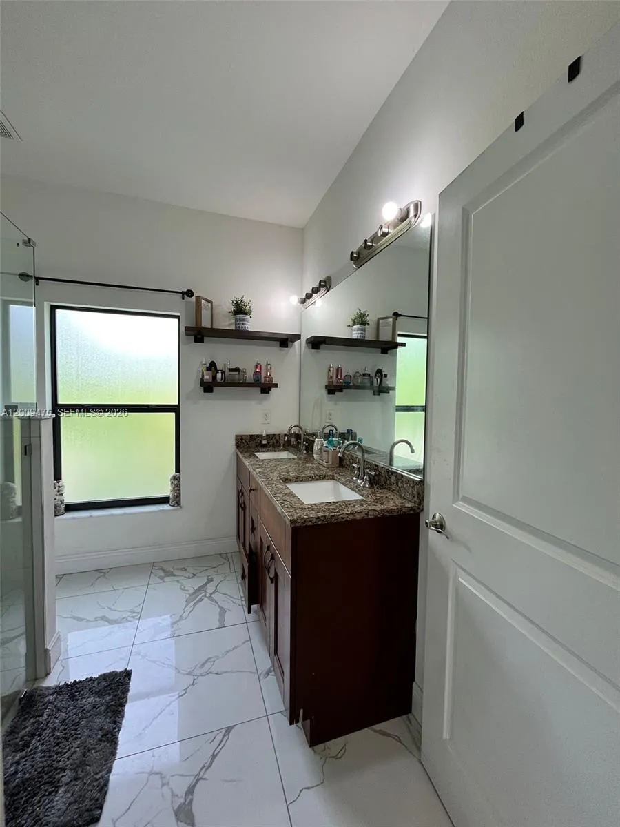 2363 NE 20 th ave Other City - In The State Of Florida, FL 34120