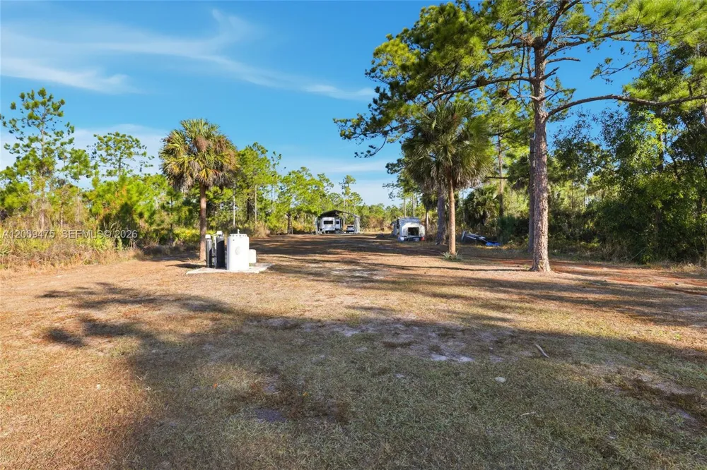 2363 NE 20 th ave Other City - In The State Of Florida, FL 34120
