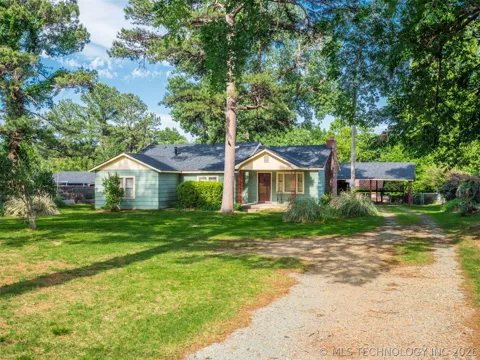 2708 Hardy Springs Road
