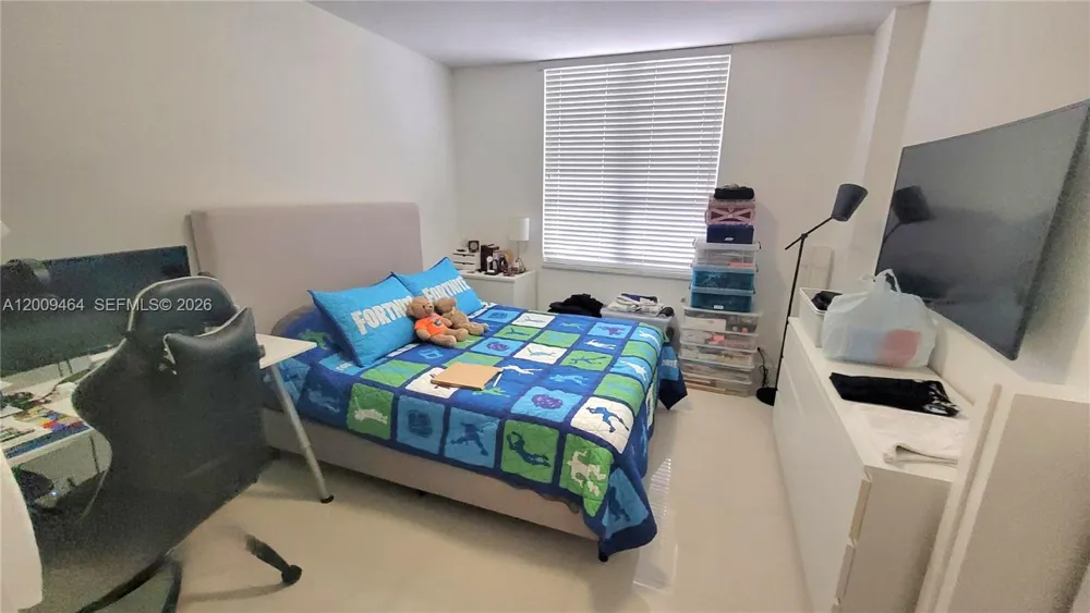 701 Brickell Key Blvd #2306 Miami, FL 33131