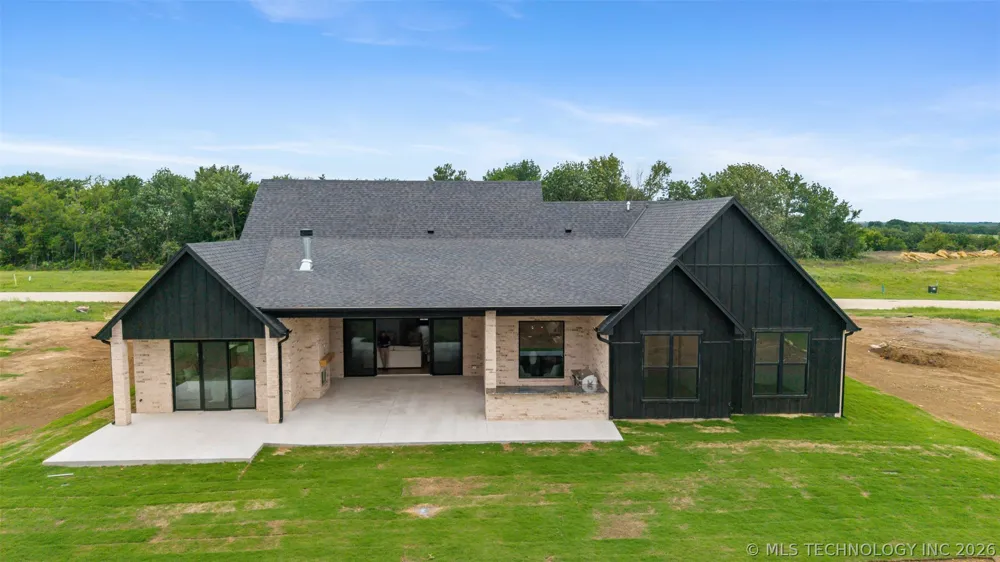 12216 Reflection Pointe Drive Kingston, OK 73439