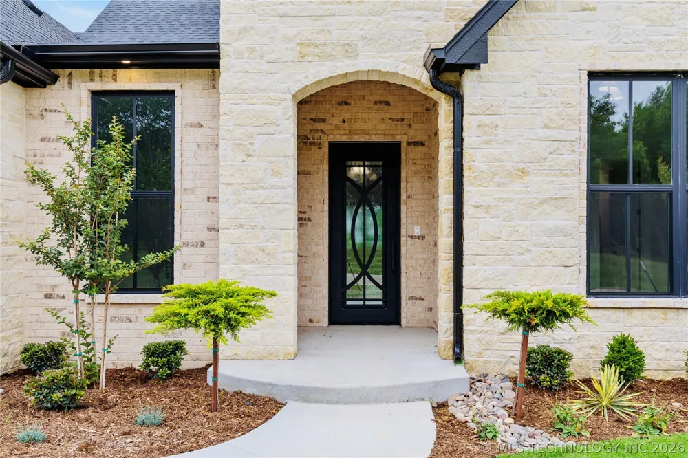 12216 Reflection Pointe Drive Kingston, OK 73439