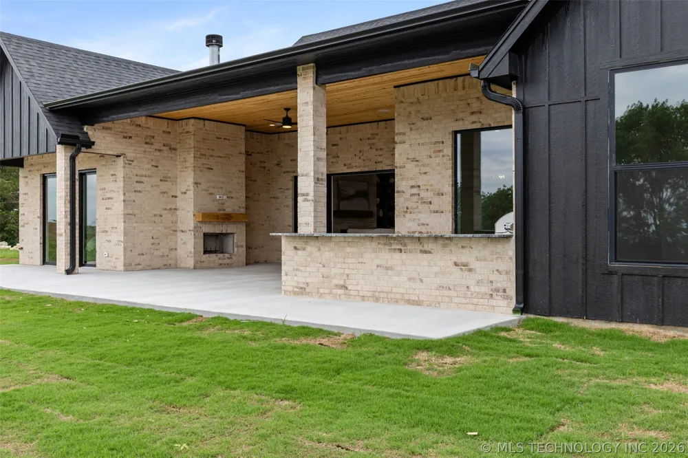 12216 Reflection Pointe Drive Kingston, OK 73439