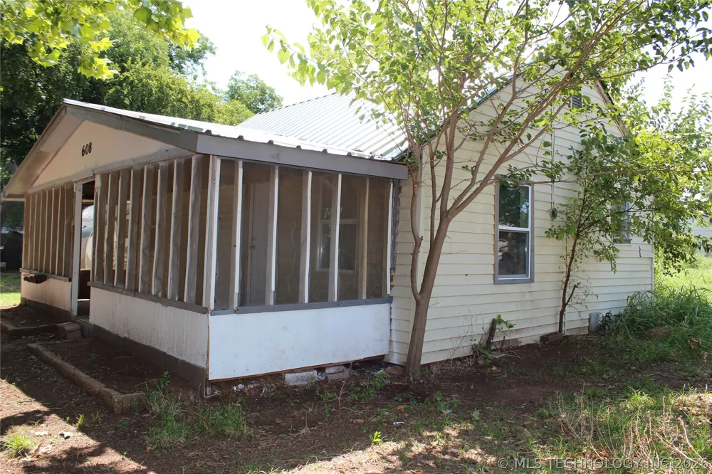 608 Lincoln Street Ryan, OK 73565