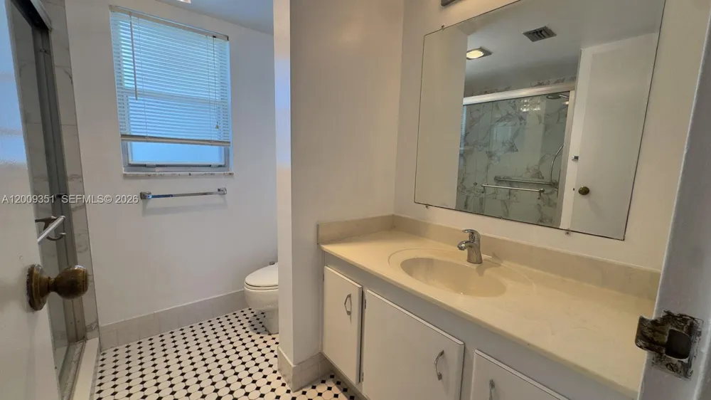 3597 Birdie Dr #308 Green Acres, FL 33460
