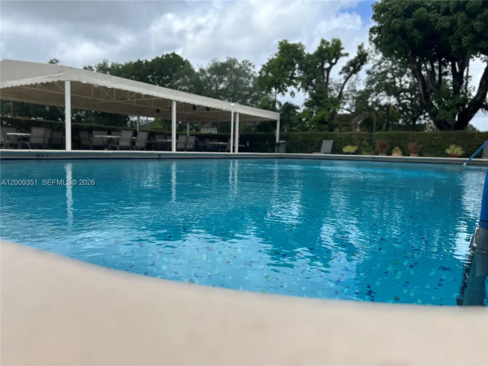 3597 Birdie Dr #308 Green Acres, FL 33460