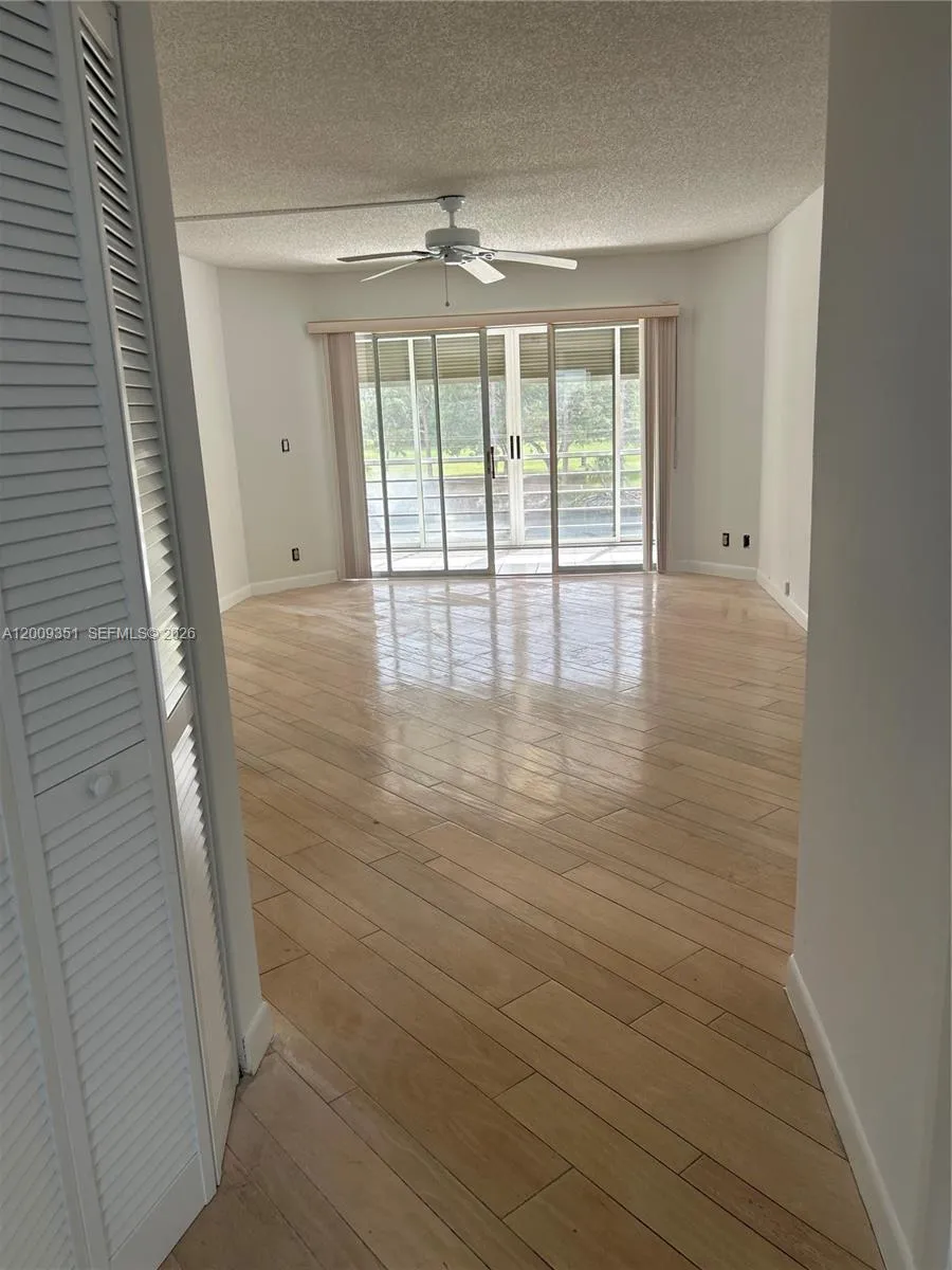 3597 Birdie Dr #308 Green Acres, FL 33460