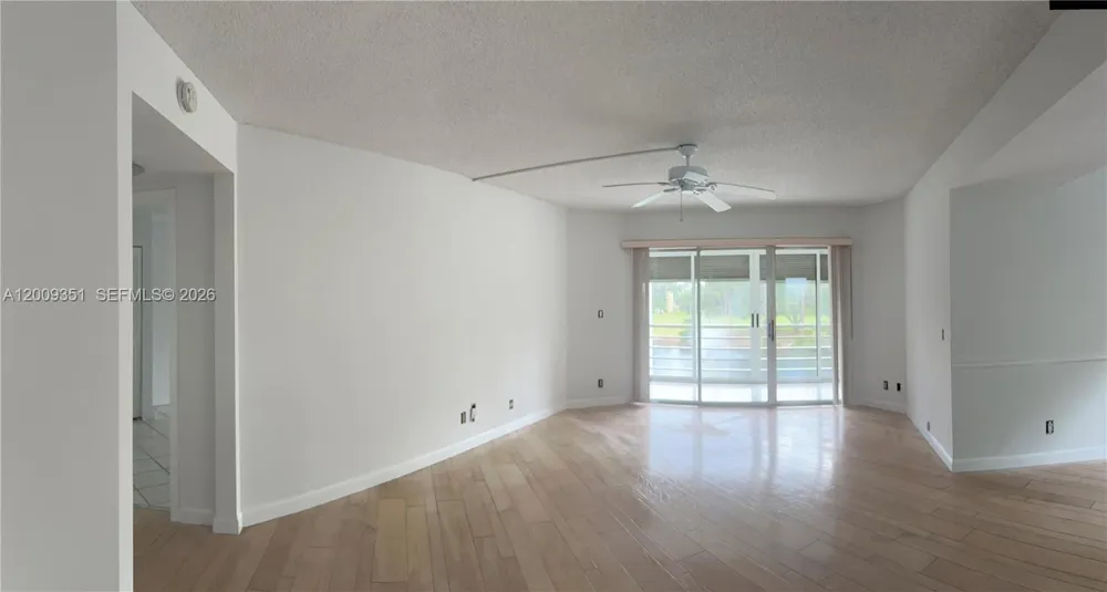 3597 Birdie Dr #308 Green Acres, FL 33460